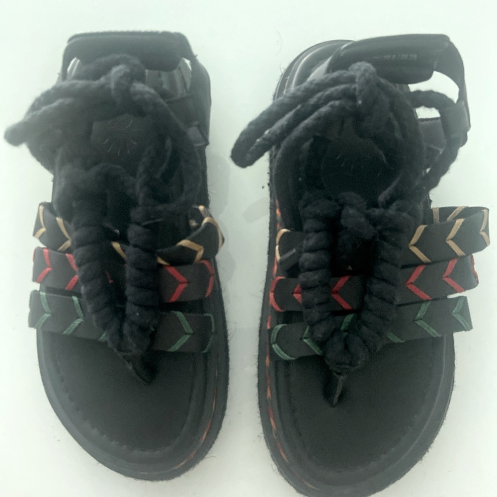 NWT FARM Rio Platform Rope Tie Sandles size 8 platform tie ankle